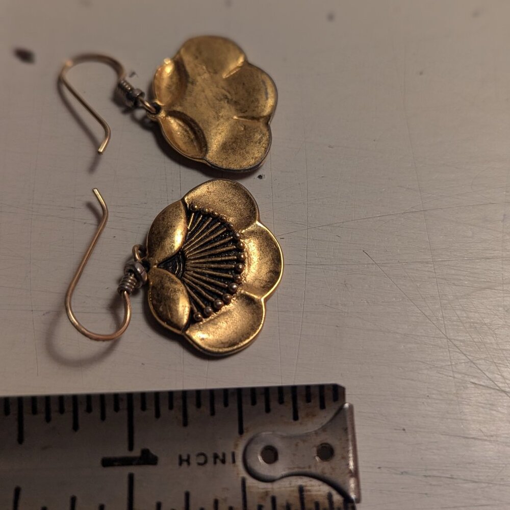 Vintage Laurel Burch Plum Blossom Dangle Drop Goldtone Earrings - Picture 2 of 9